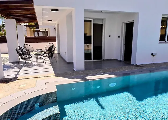 Sweet Destiny With Private Pool * Aya Napa