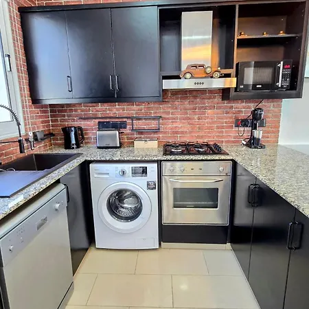 Sweet Destiny With Private Pool איה נאפה