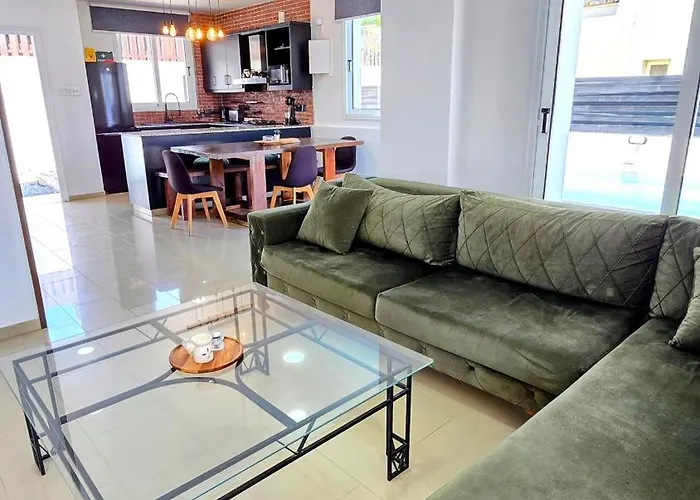 Sweet Destiny With Private Pool * أيا نابا