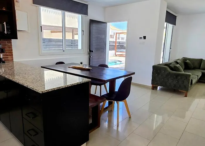 Sweet Destiny With Private Pool فيلة أيا نابا